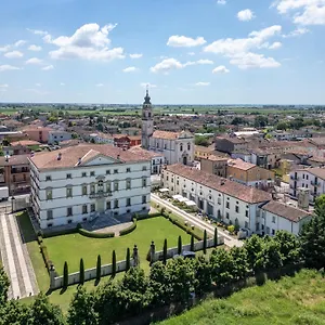 Gasthuis Residenza Vecelli Cavriani, Mozzecane