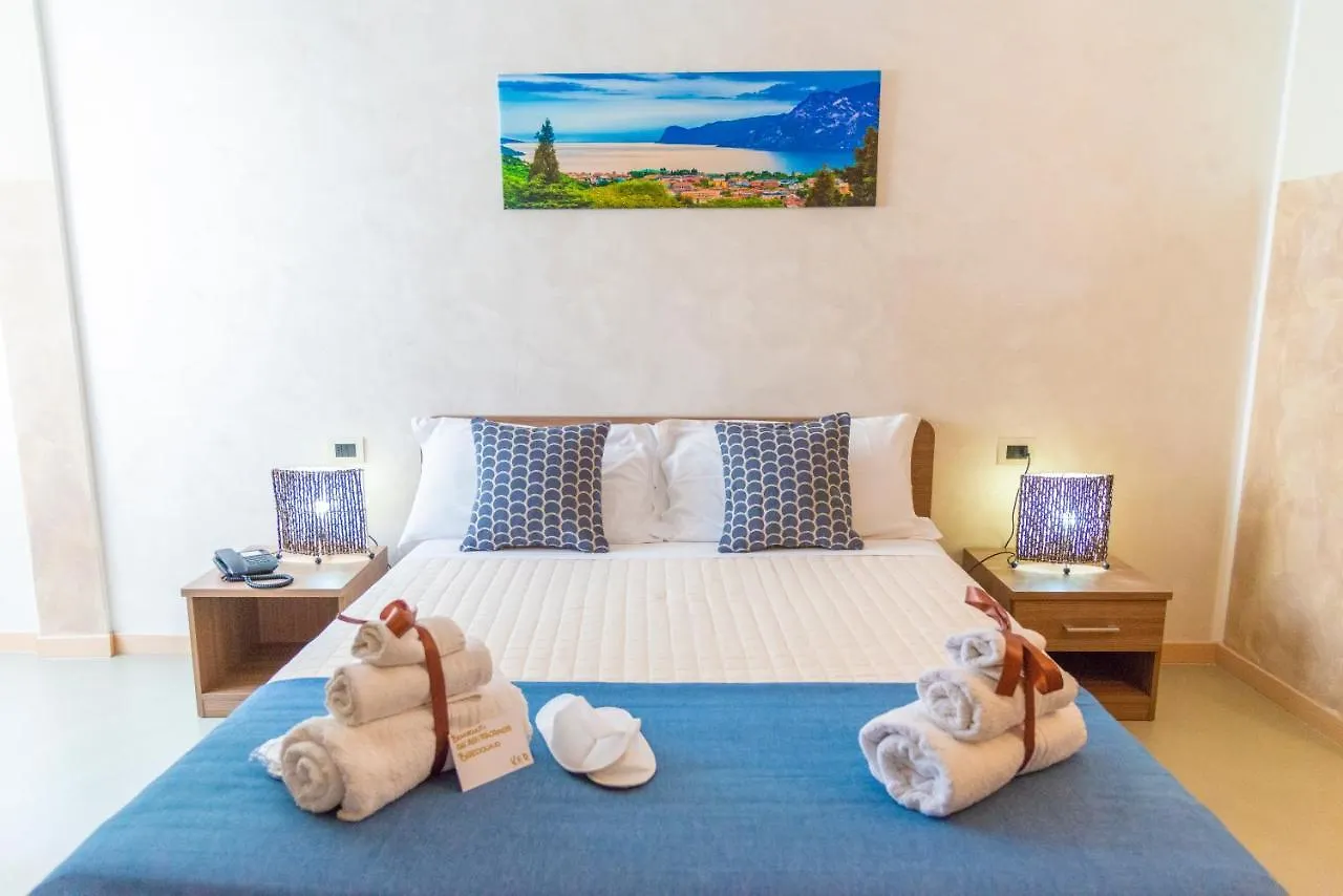 Affittacamere Bardolino Calmasino Guest house